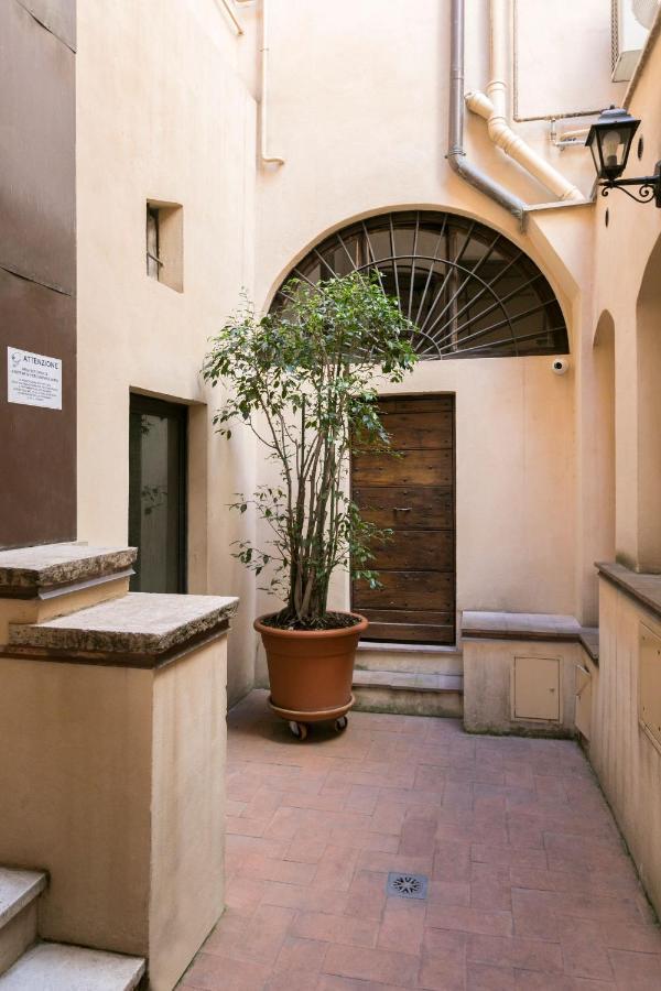 Sonder At Campo De Fiori Aparthotel Rome Exterior photo